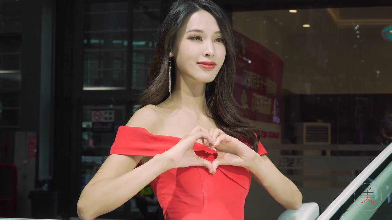 深圳国际车展Racing Model showgirl 汉腾车模
