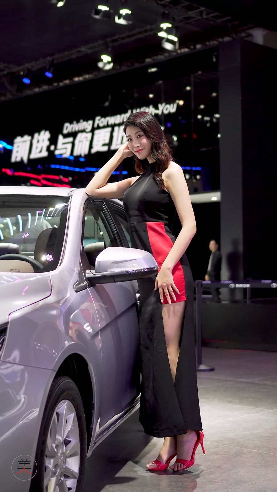 2017广州车展 레이싱모델 Racing Model 东南汽车车模