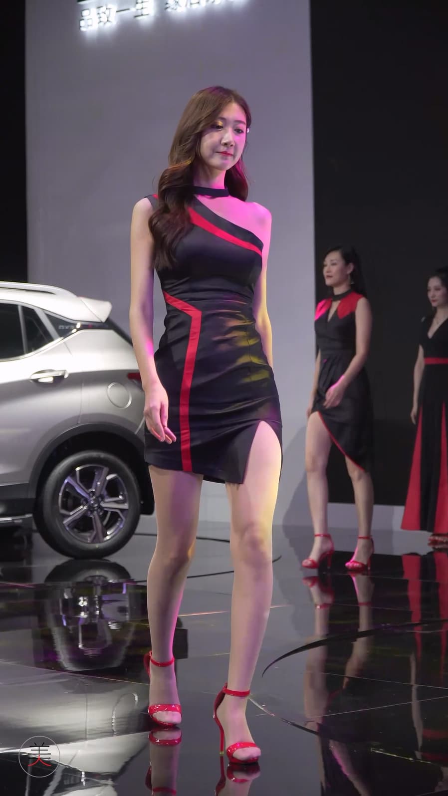 2017广州车展 레이싱모델 Racing Model 东南汽车车模