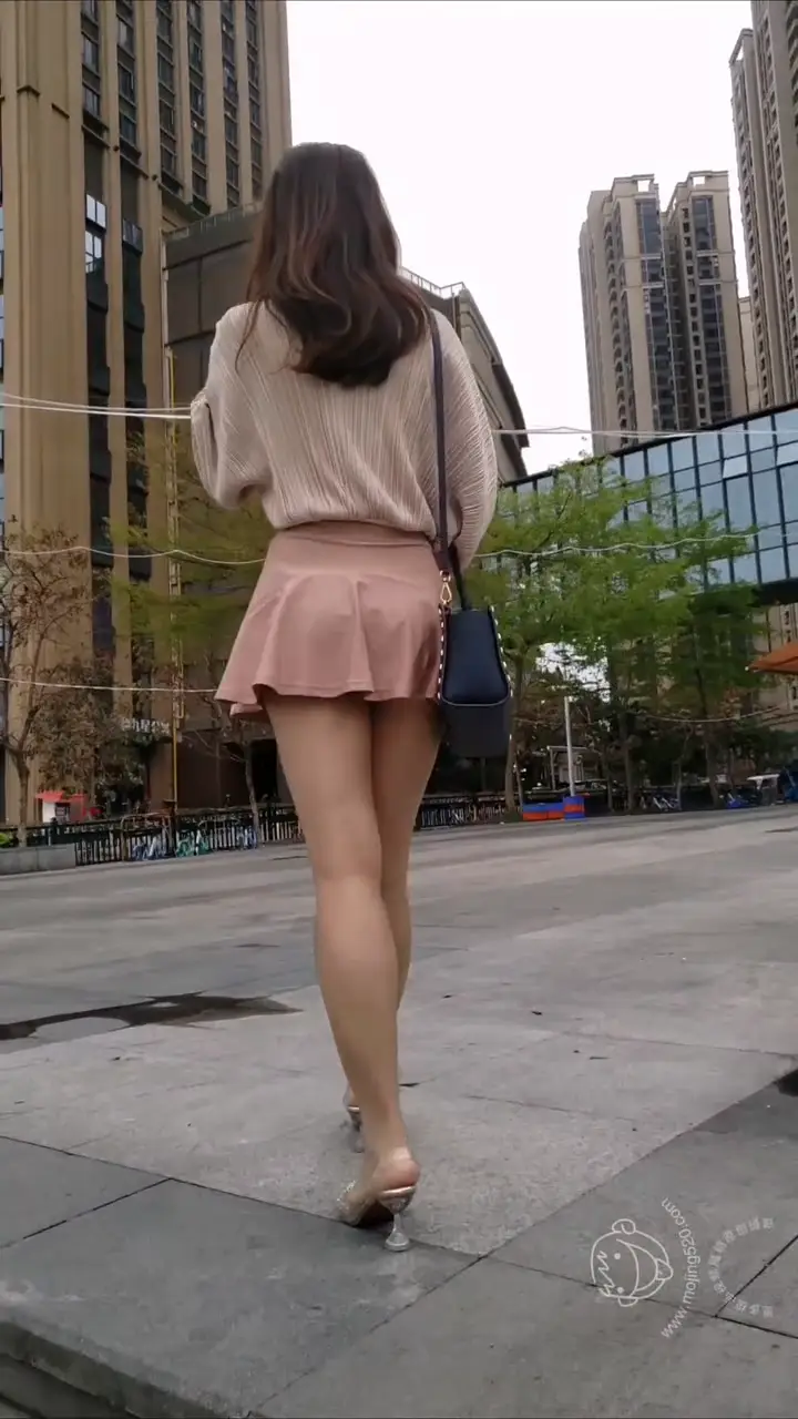 气质美女油亮肉丝