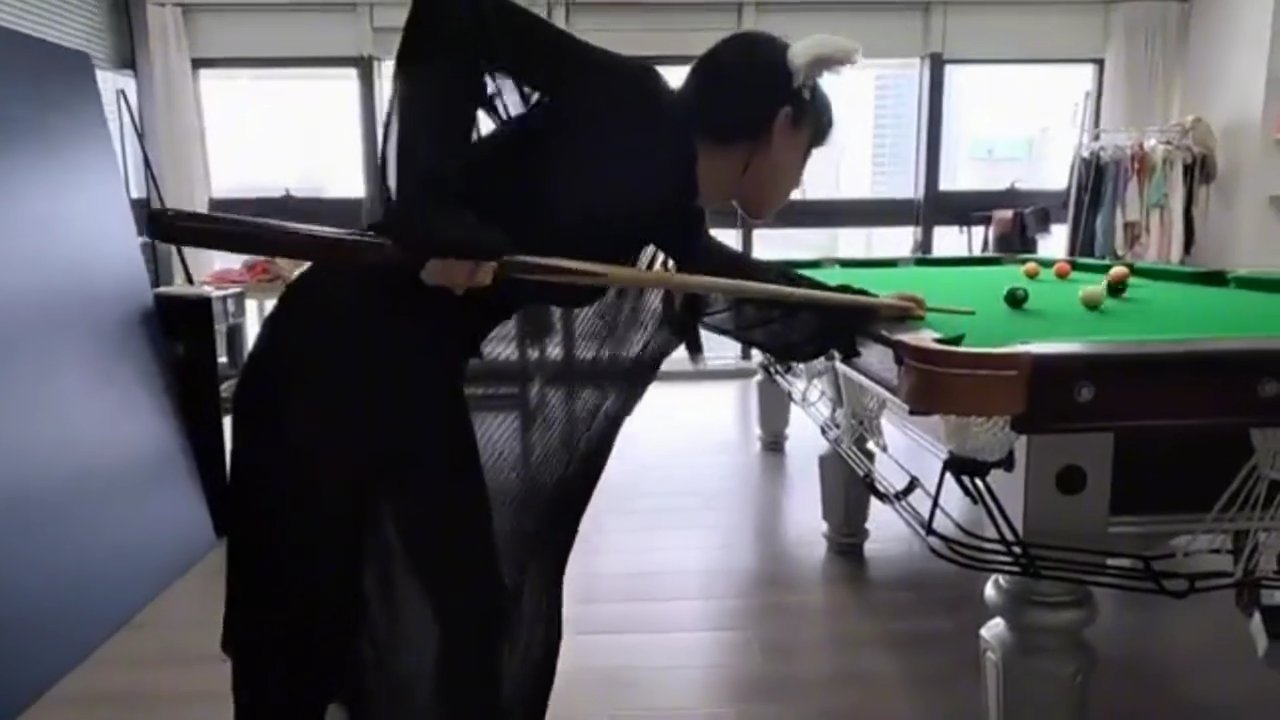台球女孩Sexy Vacuum