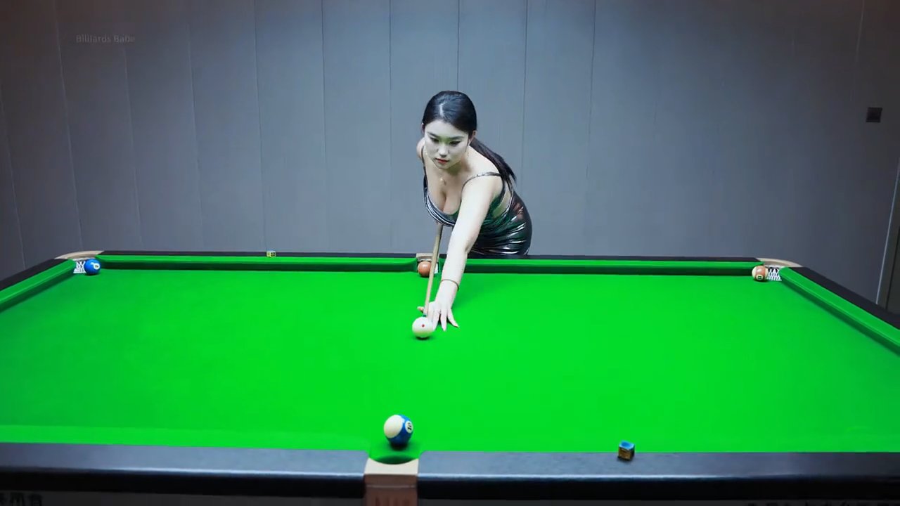 台球女孩Sexy Vacuum