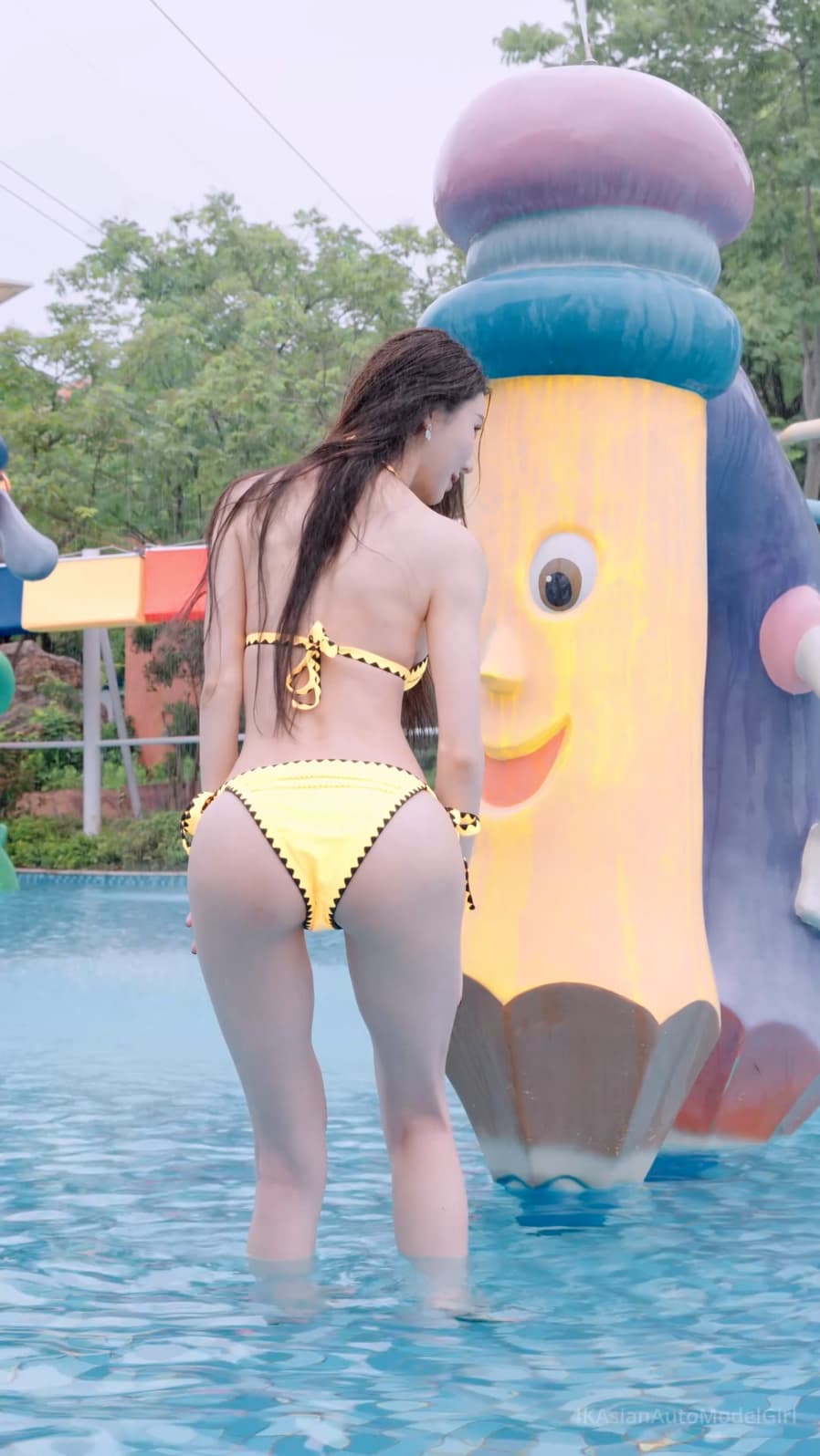 007.AsianAutomodelgirl·泳装写真