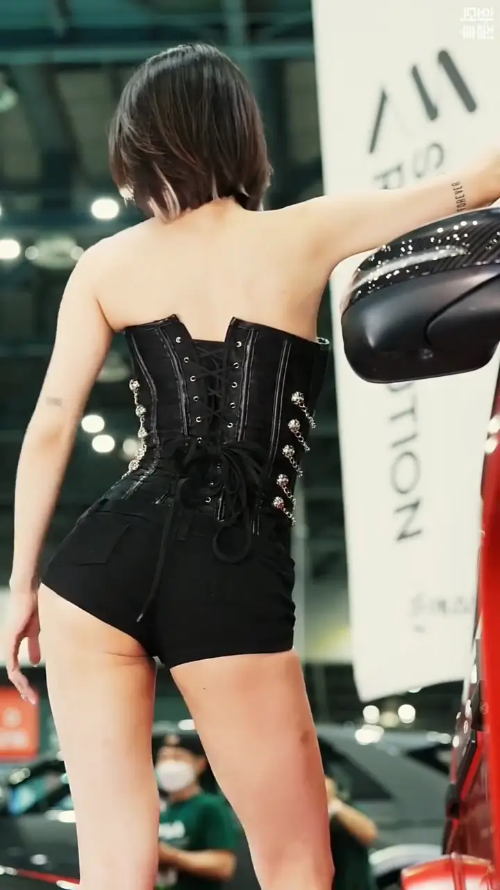 Auto Show Site韩国车模 레이싱 모 델Korean Beautiful Car Model